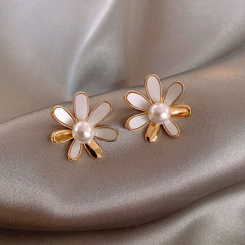 Wholesale S925 silver needle leaf rose small fresh flower earrings